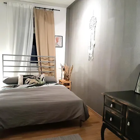Spacious In Old-west - Leutsch Leipzig